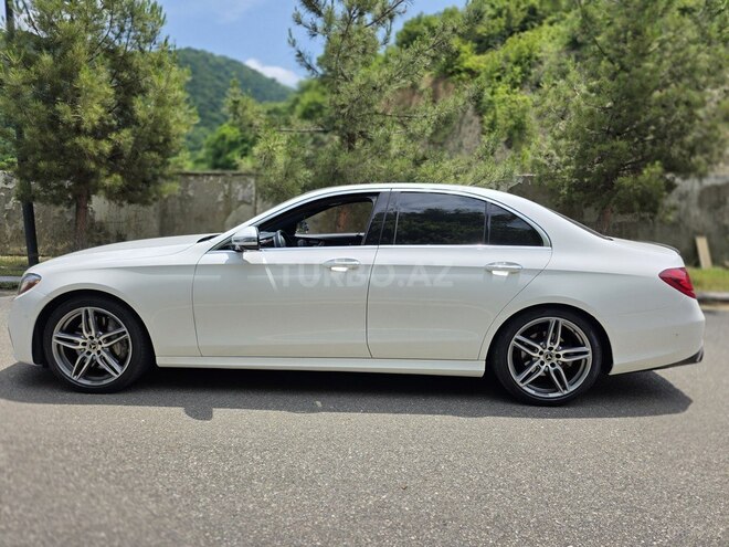Mercedes E 300-4
