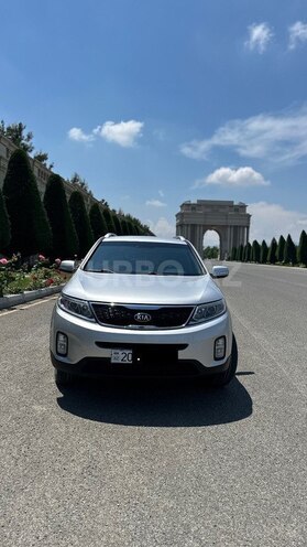 Kia Sorento-1
