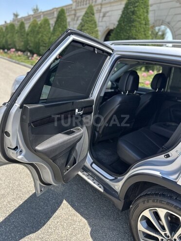 Kia Sorento-7