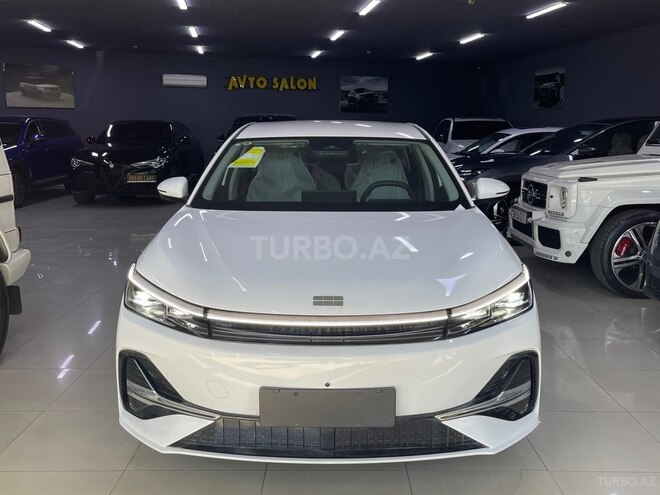 Geely Galaxy A7-1
