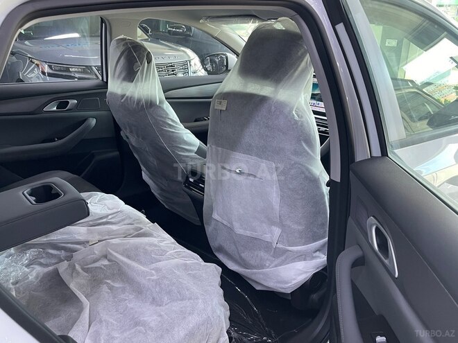 Geely Galaxy A7-5