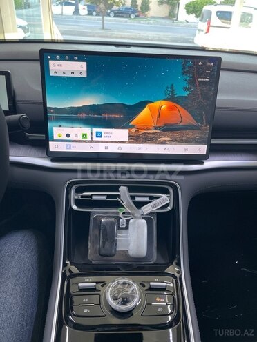 Geely Galaxy A7-10