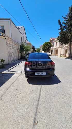 Volkswagen Polo-4