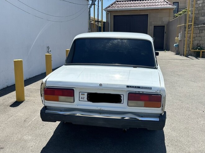 LADA (VAZ) 2107-5
