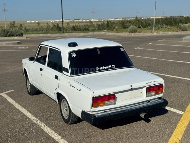 LADA (VAZ) 2107-3