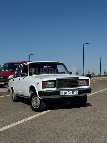 LADA (VAZ) 2107-15