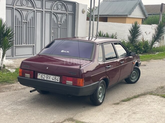 LADA (VAZ) 21099-4