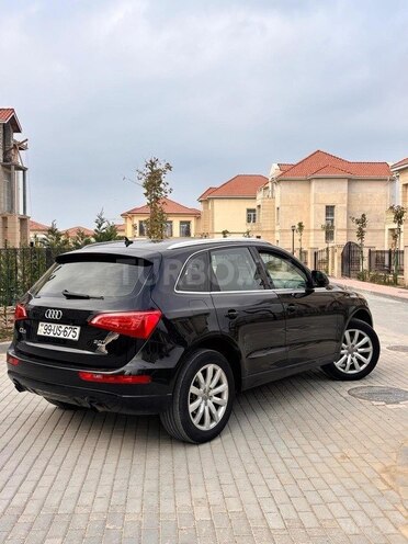 Audi Q5-10
