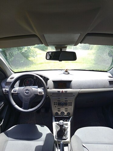 Opel Astra-3