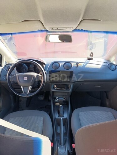 SEAT Ibiza-9