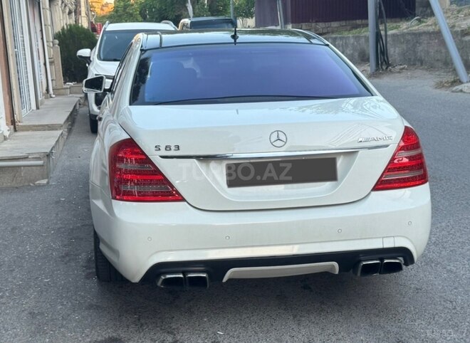 Mercedes S 63 AMG-4