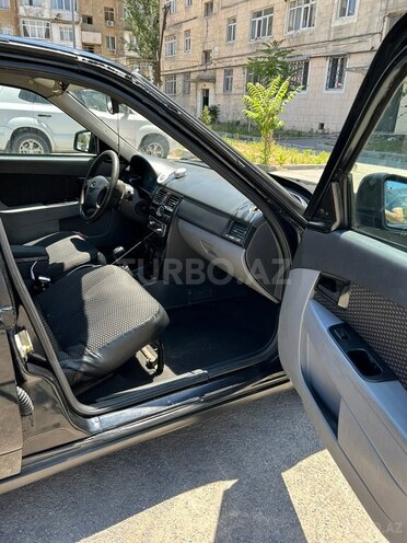 LADA (VAZ) Priora-8