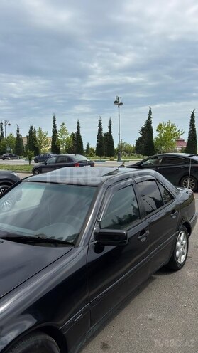 Mercedes C 220-8