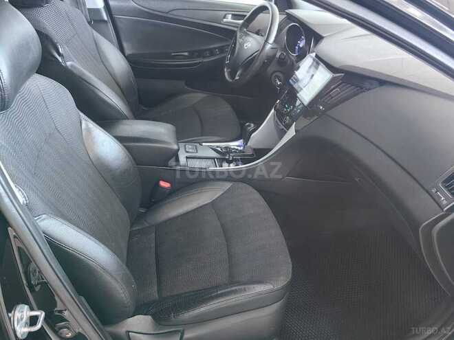 Hyundai Sonata-18