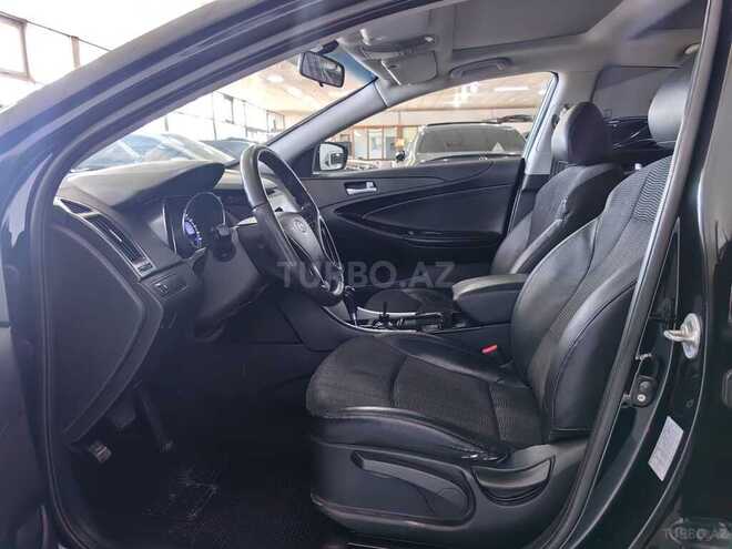 Hyundai Sonata-9