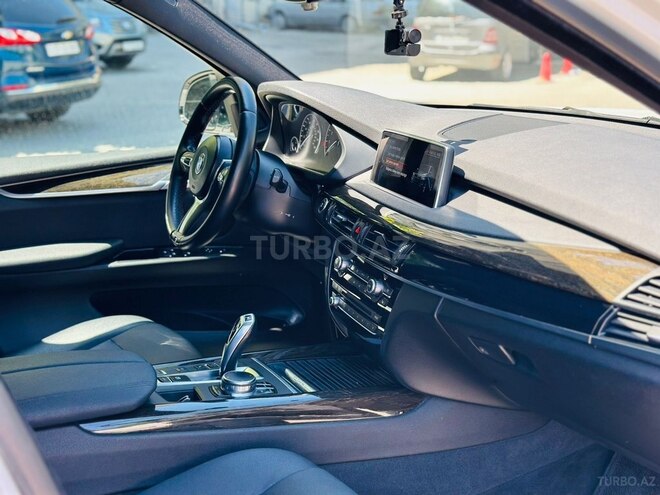 BMW X5-6