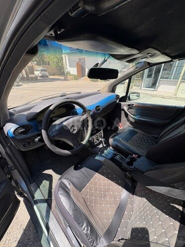 Mercedes A 160-4