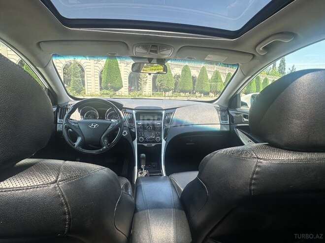 Hyundai Sonata-7