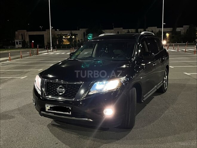 Nissan Pathfinder-4