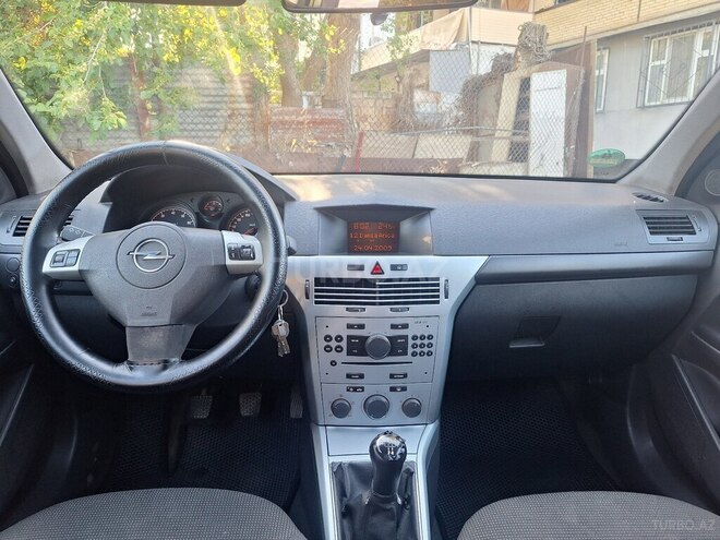 Opel Astra-6
