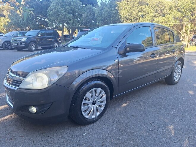 Opel Astra-2