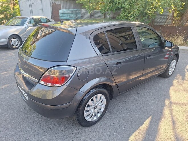 Opel Astra-4