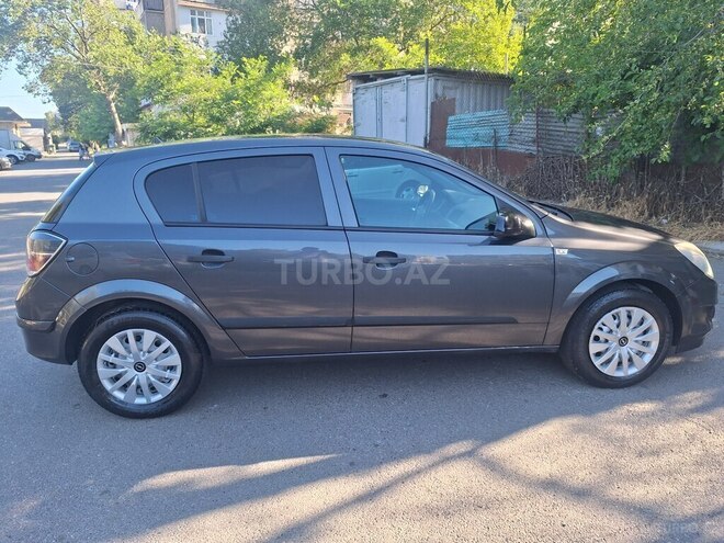 Opel Astra-10