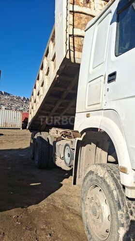 HOWO Sinotruk-2