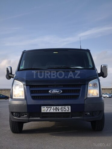 Ford Transit-1