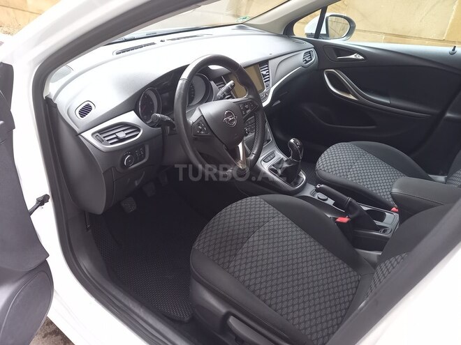 Opel Astra-6