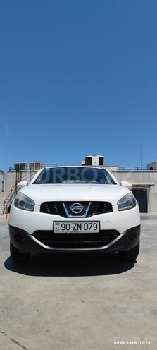 Nissan Qashqai-1