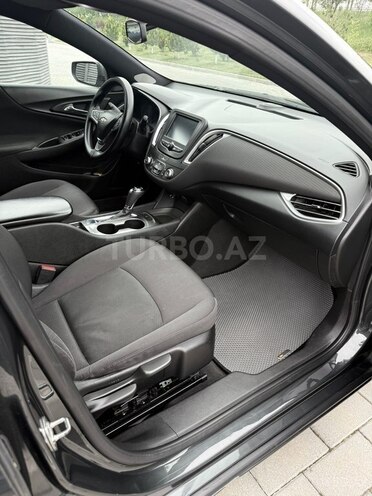 Chevrolet Malibu-3
