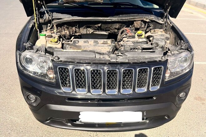Jeep Compass-9