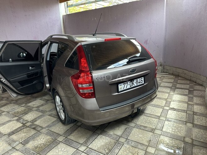 Kia Ceed SW-4