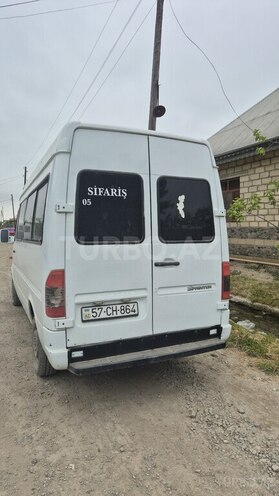 Mercedes Sprinter 208-7