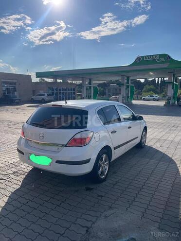Opel Astra-3