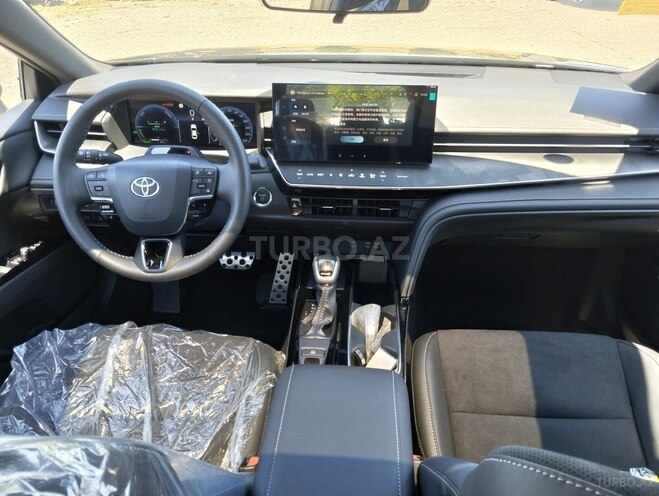 Toyota Camry-7