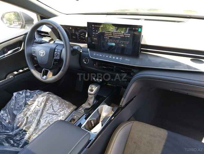 Toyota Camry-8