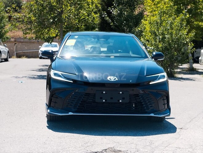 Toyota Camry-3