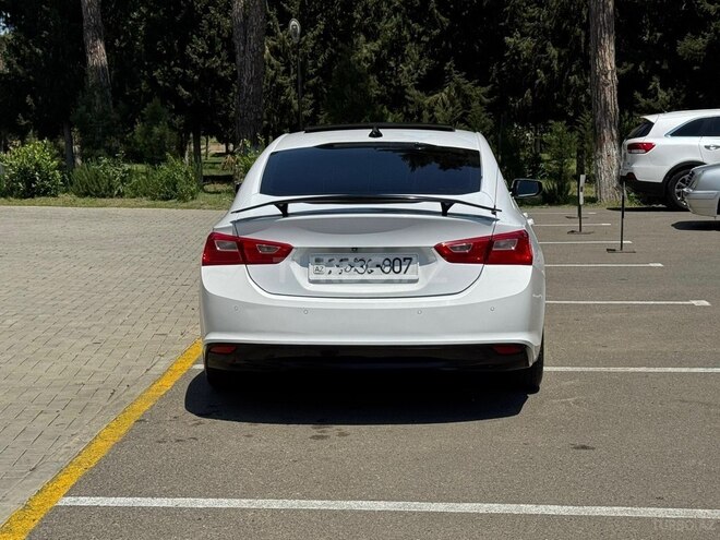 Chevrolet Malibu-10