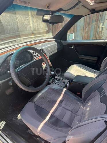 Mercedes C 220-4