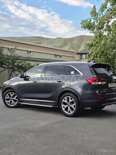 Kia Sorento-6