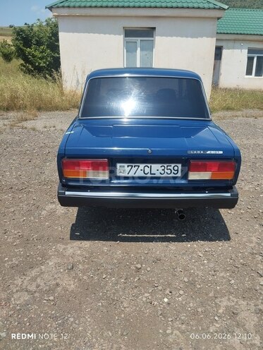 LADA (VAZ) 2107-2