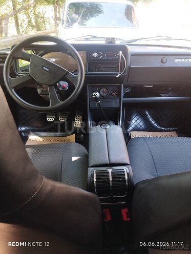 LADA (VAZ) 2107-15