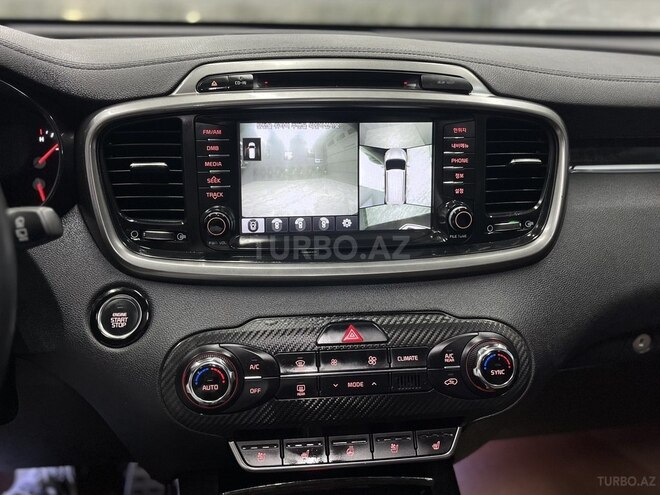Kia Sorento-17
