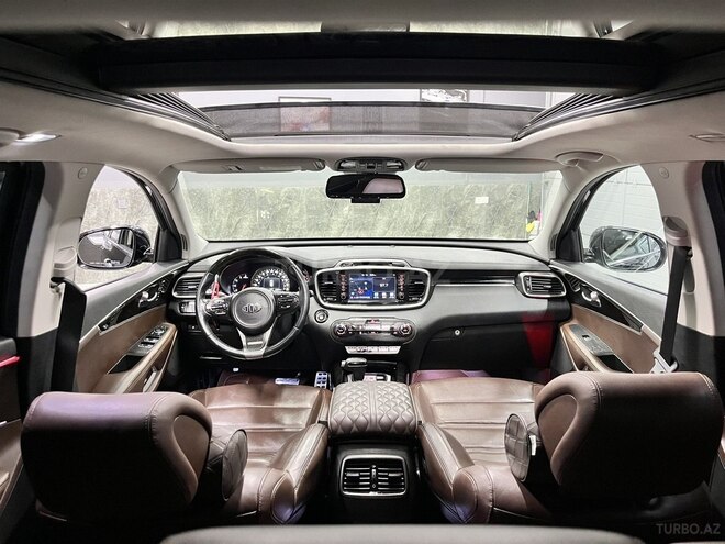 Kia Sorento-30