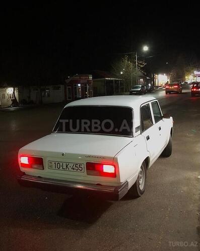 LADA (VAZ) 2107-2
