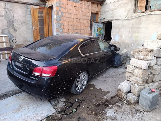 Lexus GS 300-5