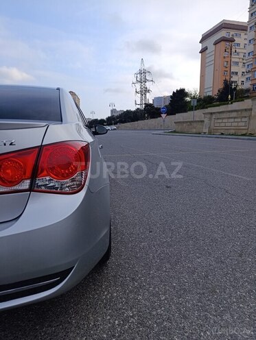 Chevrolet Cruze-4