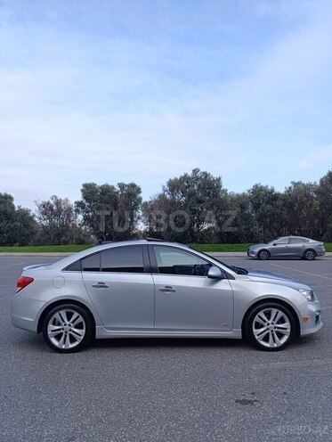 Chevrolet Cruze-2